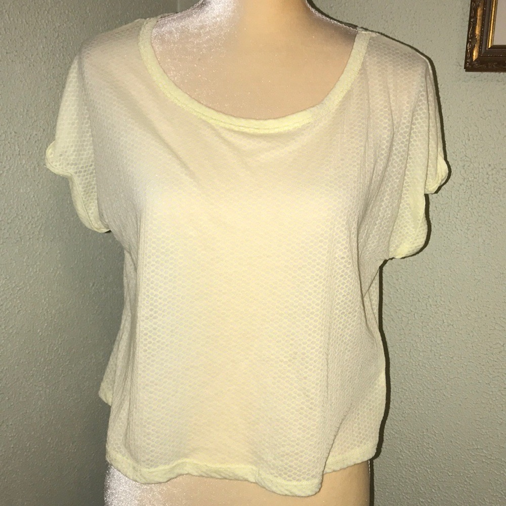 Buffalo David Bitton Yellow Cropped Tee Medium